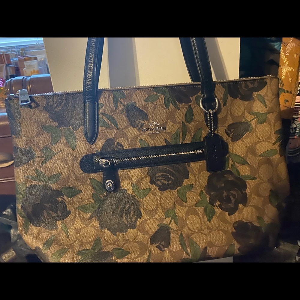 Coach camo rose shoulder bag. As is reposh
